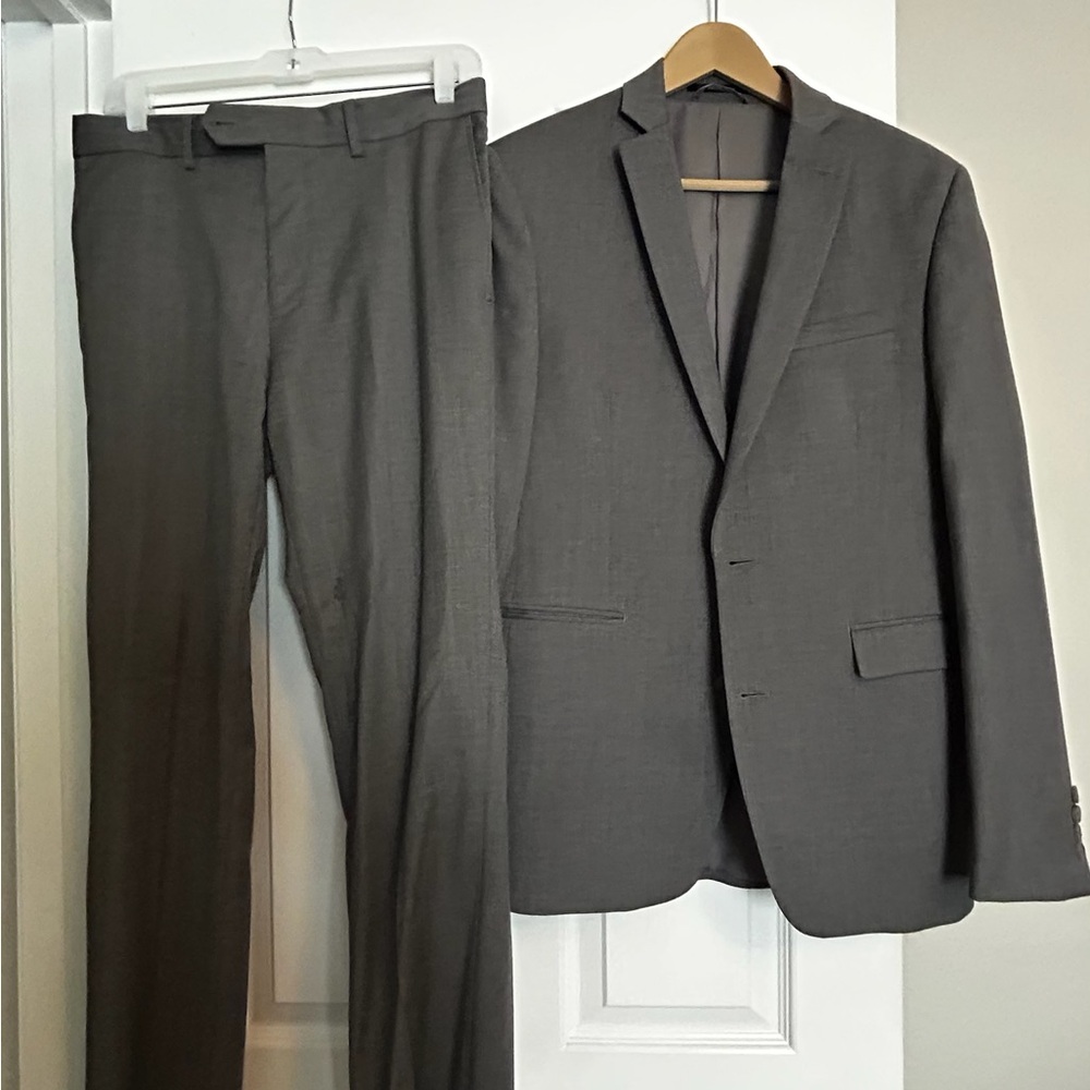 Bar III Extra Slim Wool Suit 38R Jacket 32x32 Pants Gray 2-Piece